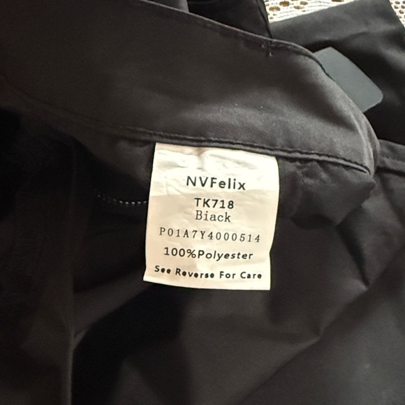 Men's Black Cargo Pants brand new NV Felix large with tags - Picture 5 of 6